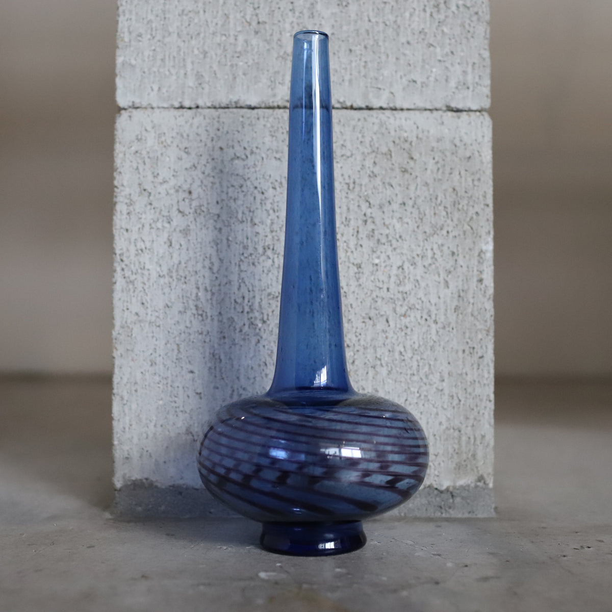 Vintage vase #81 – Blumo