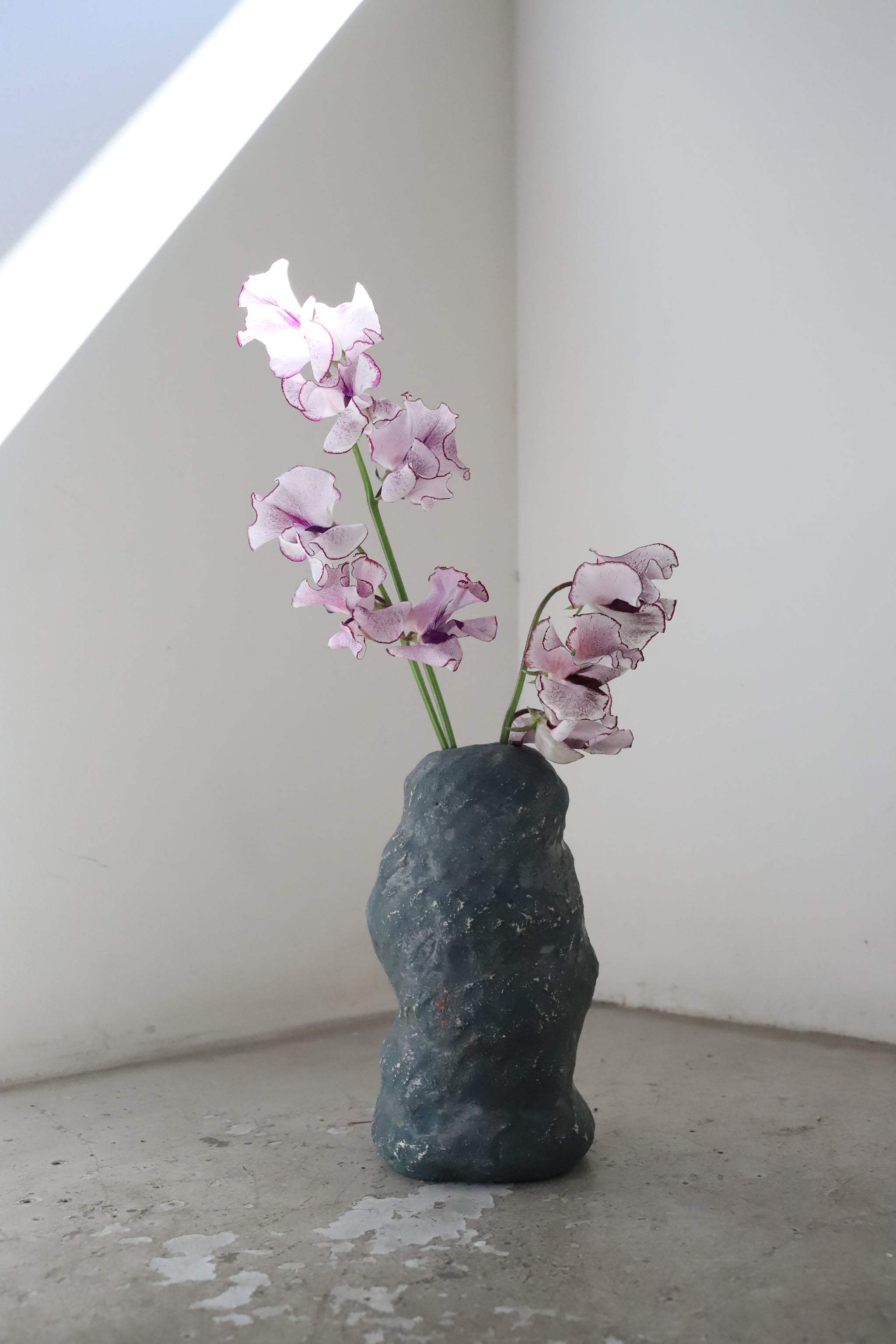 Hiroki Miura 〈Vase〉#40 – Blumo